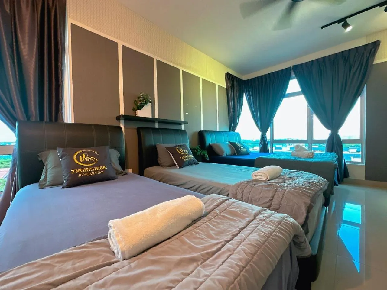 Apartment Pandan Residence Duplex Penthouse Near To Ciq Johor Bahru Town 3R 13Pax B01