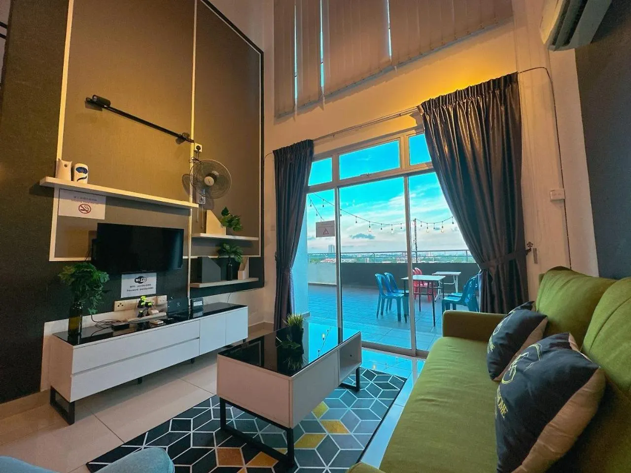 Apartment Pandan Residence Duplex Penthouse Near To Ciq Johor Bahru Town 3R 13Pax B01