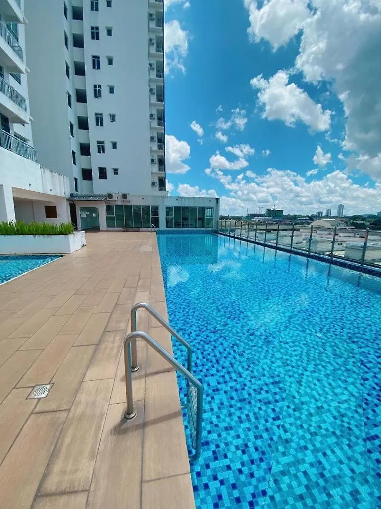 Pandan Residence Duplex Penthouse Near To Ciq Johor Bahru Town 3R 13Pax B01