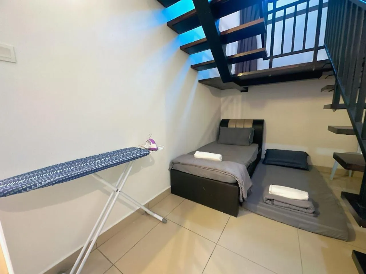 Apartment Pandan Residence Duplex Penthouse Near To Ciq Johor Bahru Town 3R 13Pax B01