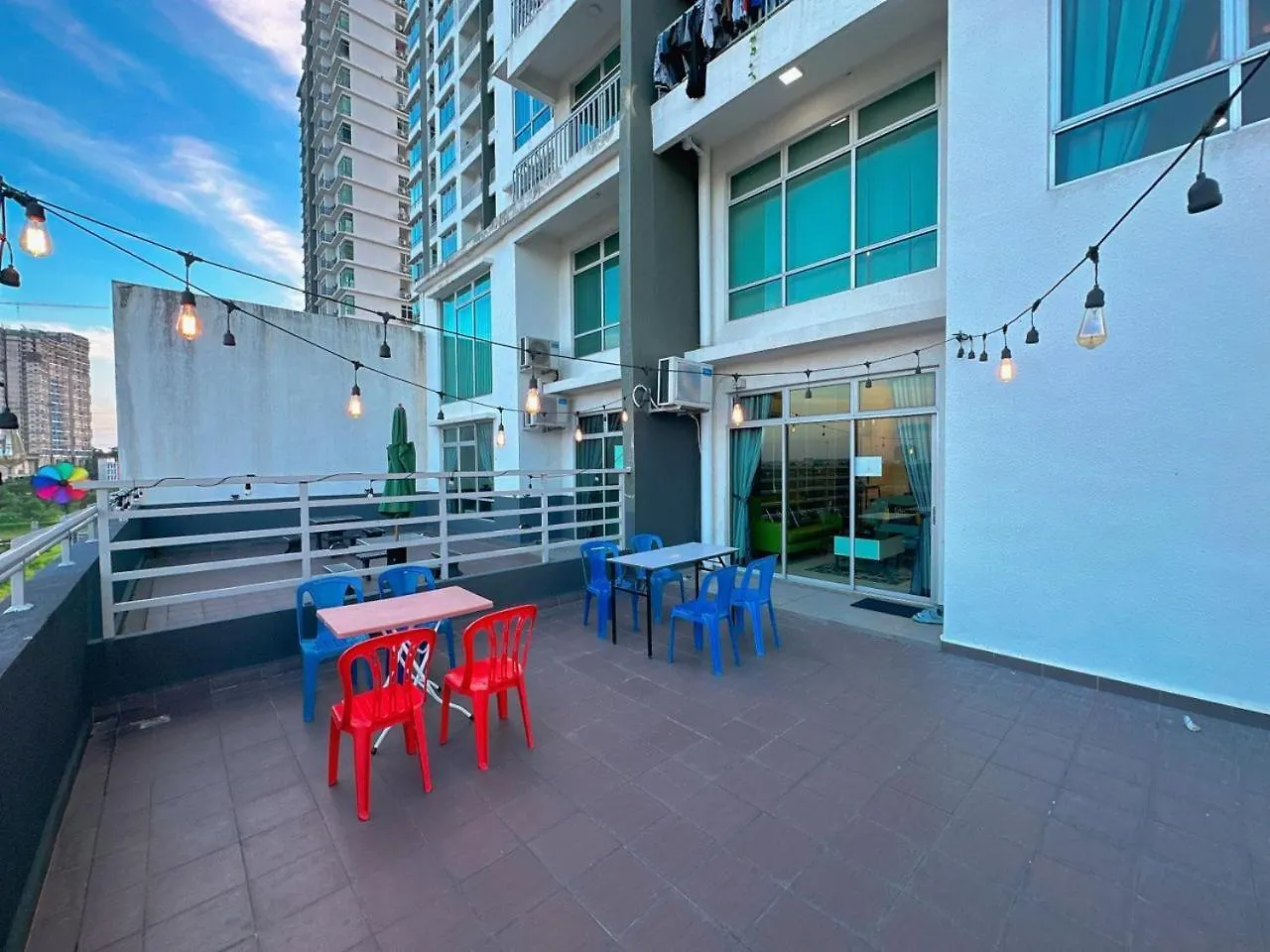Pandan Residence Duplex Penthouse Near To Ciq Johor Bahru Town 3R 13Pax B01 Malaysia