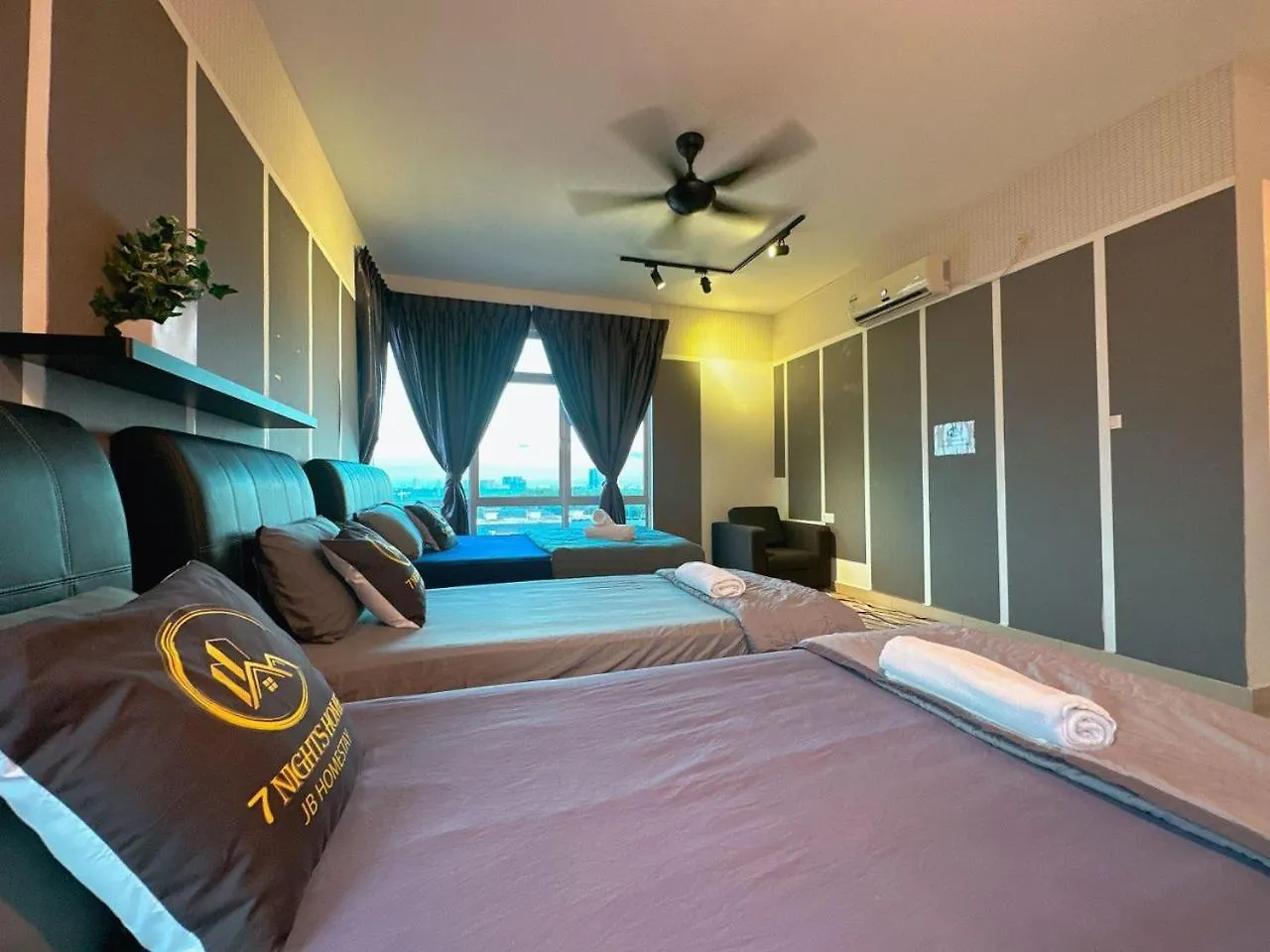 Pandan Residence Duplex Penthouse Near To Ciq Johor Bahru Town 3R 13Pax B01 0*,